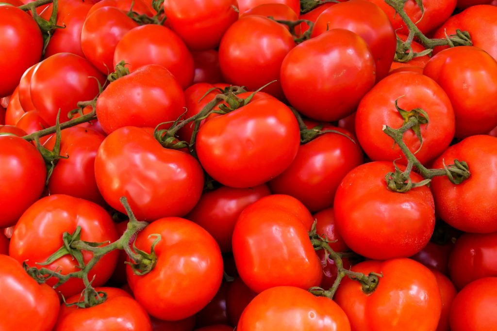 トマトにはリコピンという栄養成分が含まれその効能とは？